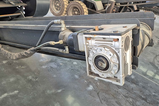 Мобильный шредер на гусеничном ходу ШМГ-750