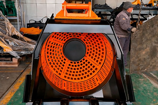 Роторный просеивающий ковш КПР-08