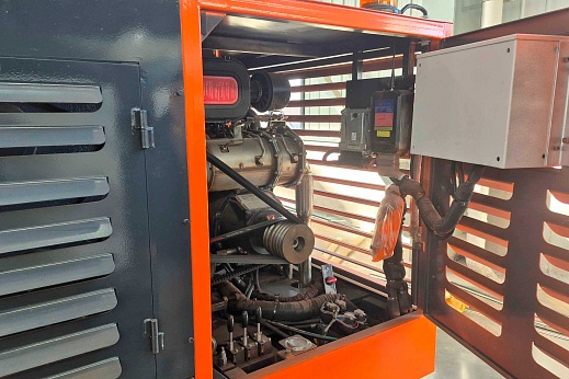 Мобильный шредер на гусеничном ходу ШМГ-750